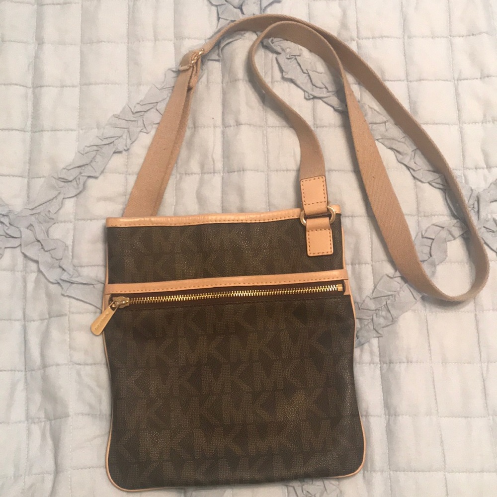 Michael Kors Crossbody